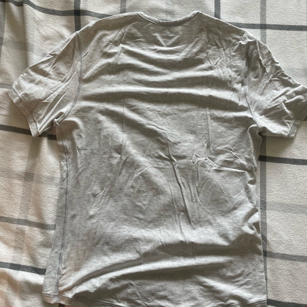 Lululemon Basic Men’s Tee